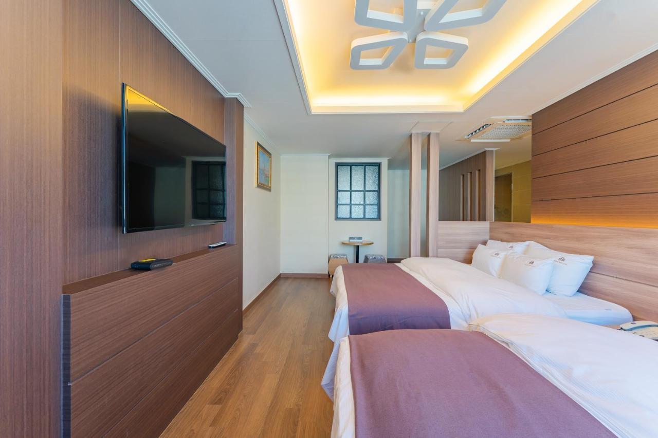 Central Park Hotel Busan Eksteriør bilde